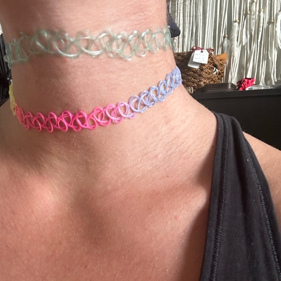 🔹3/$20 Classic 90s Chokers - Picture 4 of 5
